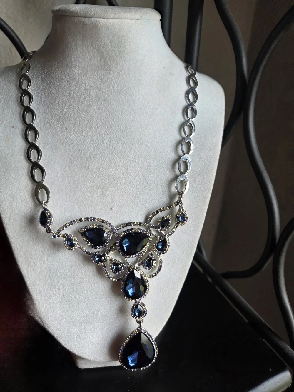 Statement Piece Classic Silver-Tone Necklace with Deep Blue Crystal Drops